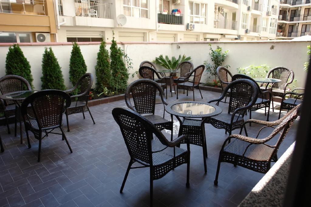 Botabara Del Mar Boutique Aparthotel Pomorie Exterior photo